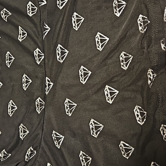 💖 $ 5 add to bundle Sleeveless Diamond peplum blouse💖 - Picture 5 of 5